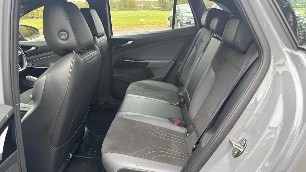 Used Volkswagen ID.4 2022 for sale - 76587014: Photo 14