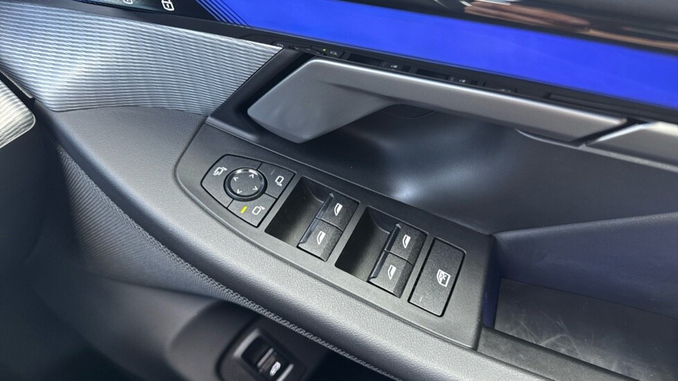 Used BMW 5 Series 2025 for sale - 76208870: Photo 31