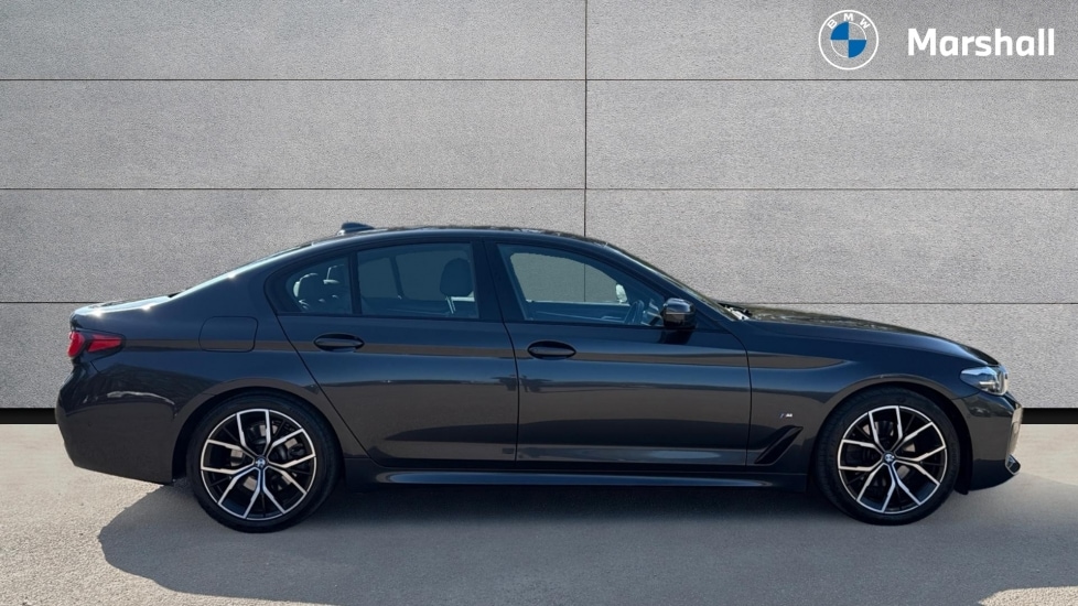 Used BMW 5 Series 2021 for sale - 76393577: Photo 3