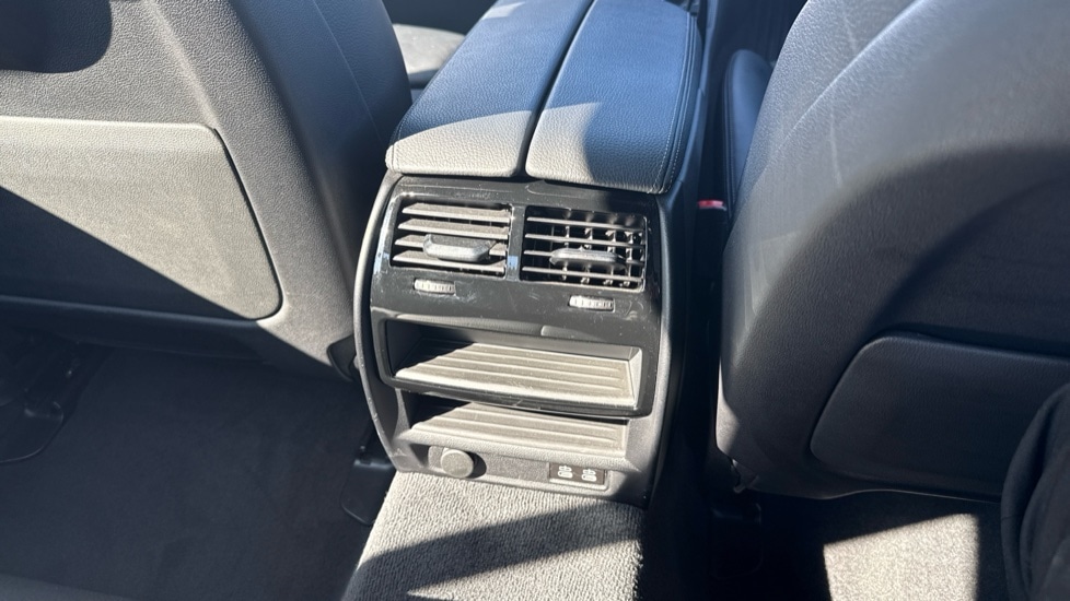 Used BMW 5 Series 2021 for sale - 76393577: Photo 33