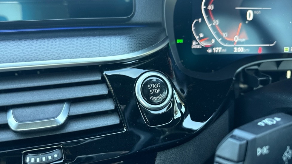 Used BMW 5 Series 2021 for sale - 76393577: Photo 44