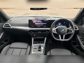 Used BMW 3 Series 2025 for sale - 76297596: Photo
