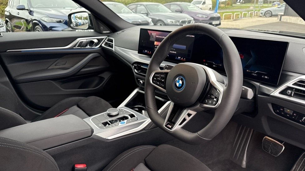 Used BMW i4 2025 for sale - 76265512: Photo 6