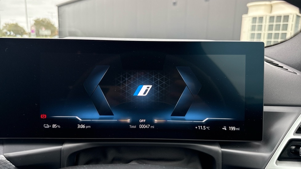 Used BMW i4 2025 for sale - 76265512: Photo 9
