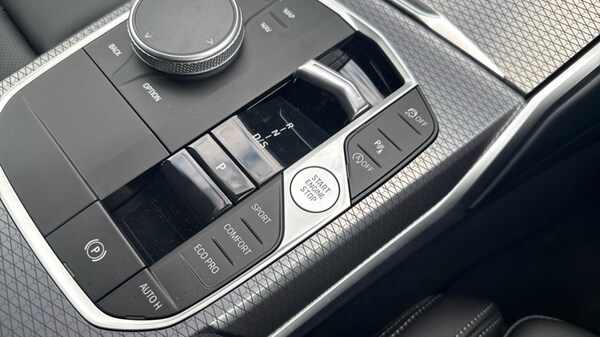 Used BMW 3 Series 2025 for sale - 76140289: Photo 19