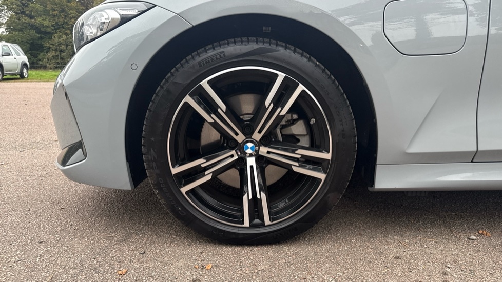 Used BMW 3 Series 2025 for sale - 76635752: Photo 25