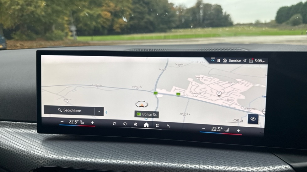 Used BMW 3 Series 2025 for sale - 76635752: Photo 32