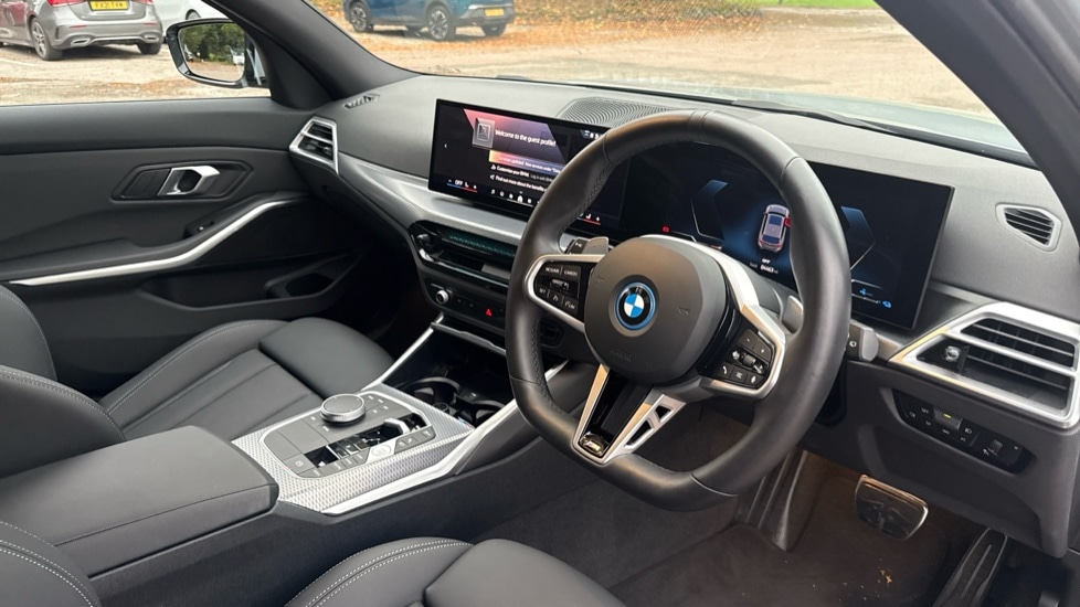 Used BMW 3 Series 2025 for sale - 76635752: Photo 6