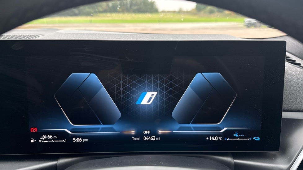 Used BMW 3 Series 2025 for sale - 76635752: Photo 9