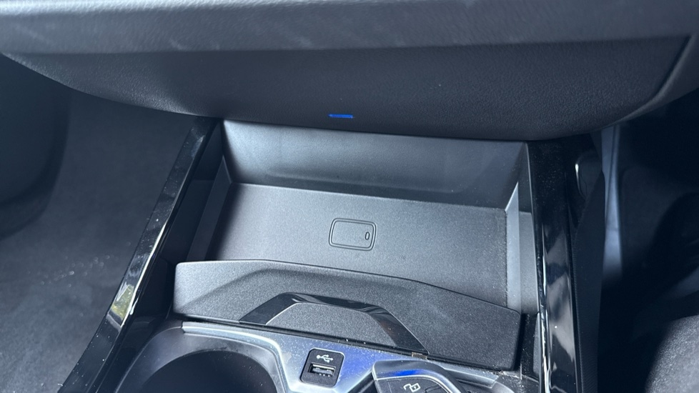 Used BMW 1 Series 2024 for sale - 76217318: Photo 30