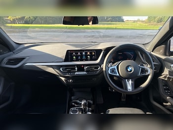Used BMW 1 Series 2024 for sale - 76217318: Photo 4