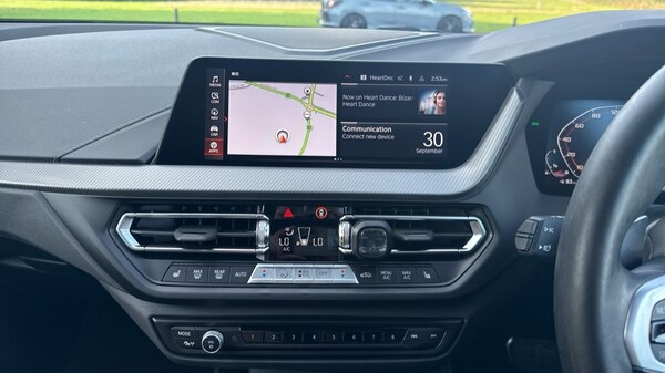 Used BMW 1 Series 2024 for sale - 76217318: Photo 8