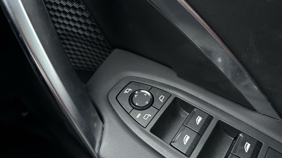 Used BMW iX1 2025 for sale - 76872927: Photo 33