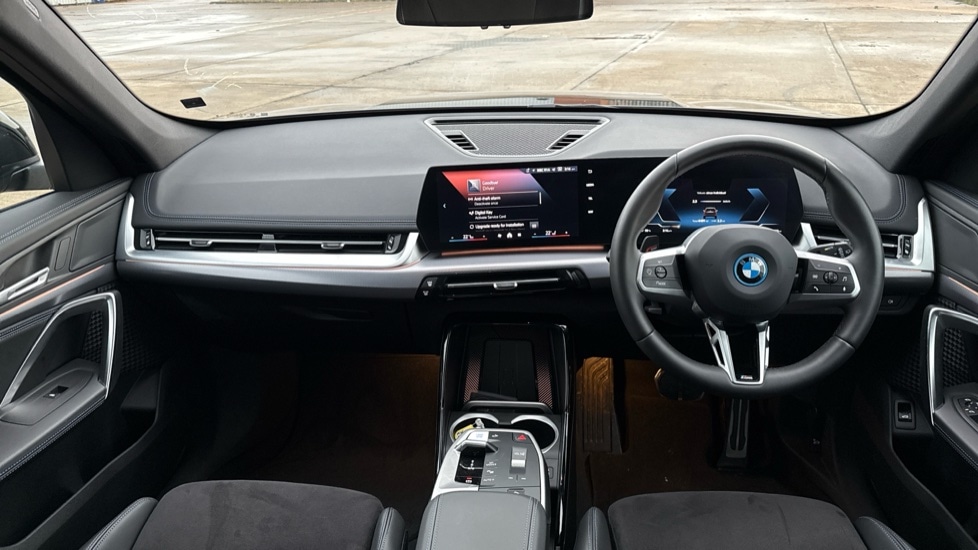 Used BMW iX1 2025 for sale - 76872927: Photo 4