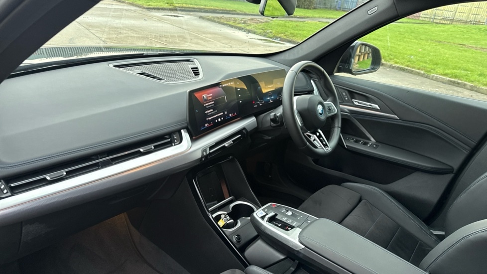 Used BMW iX1 2025 for sale - 76872927: Photo 7