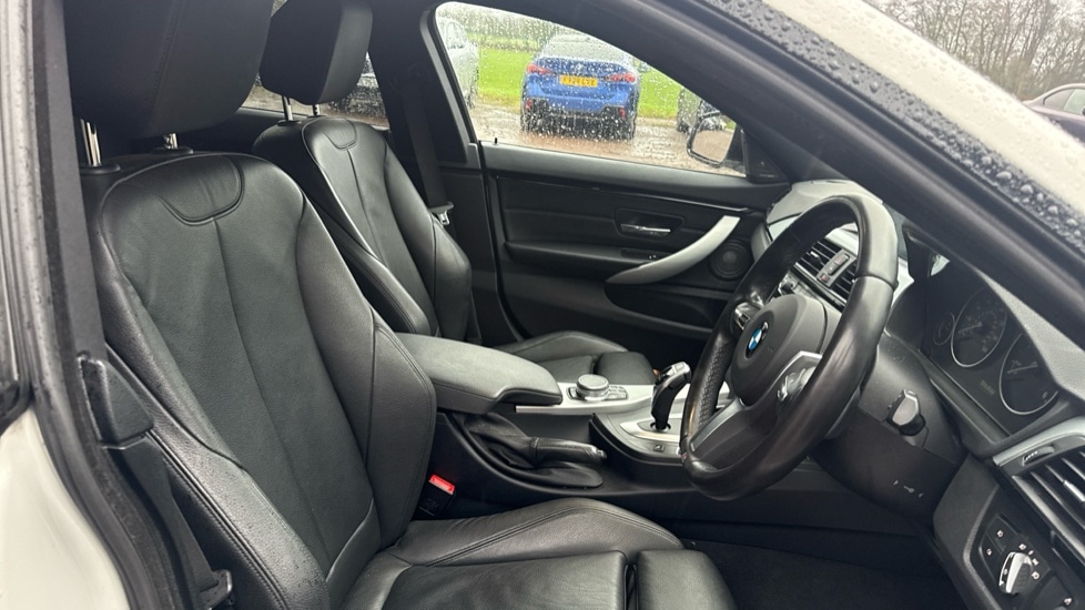 Used BMW 4 Series 2019 for sale - 76933100: Photo 11