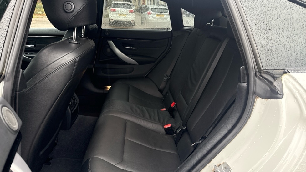 Used BMW 4 Series 2019 for sale - 76933100: Photo 12