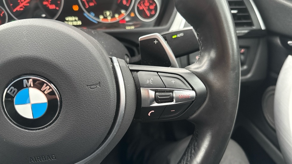 Used BMW 4 Series 2019 for sale - 76933100: Photo 18