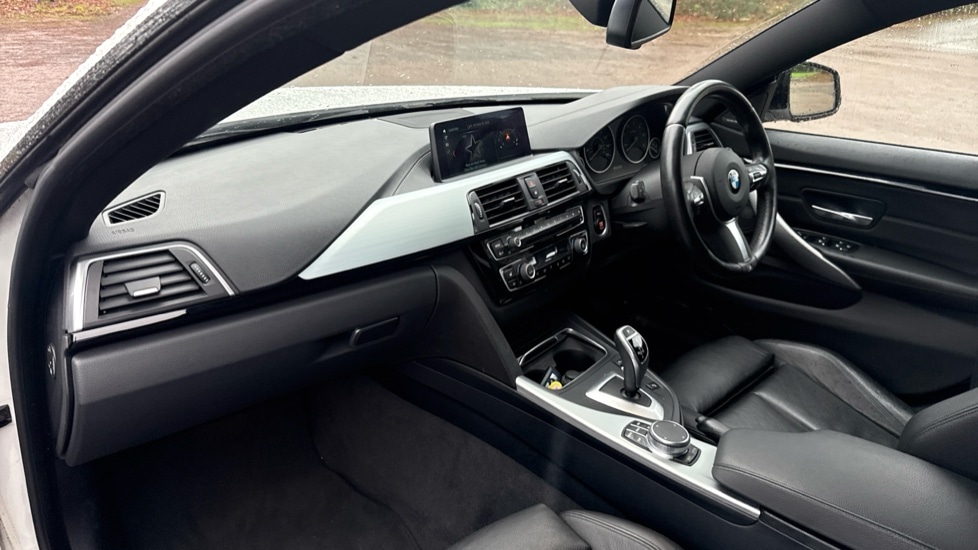 Used BMW 4 Series 2019 for sale - 76933100: Photo 7