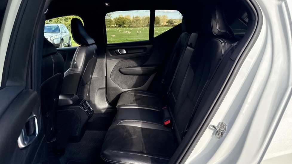 Used Volvo XC40 2019 for sale - 76390053: Photo 14