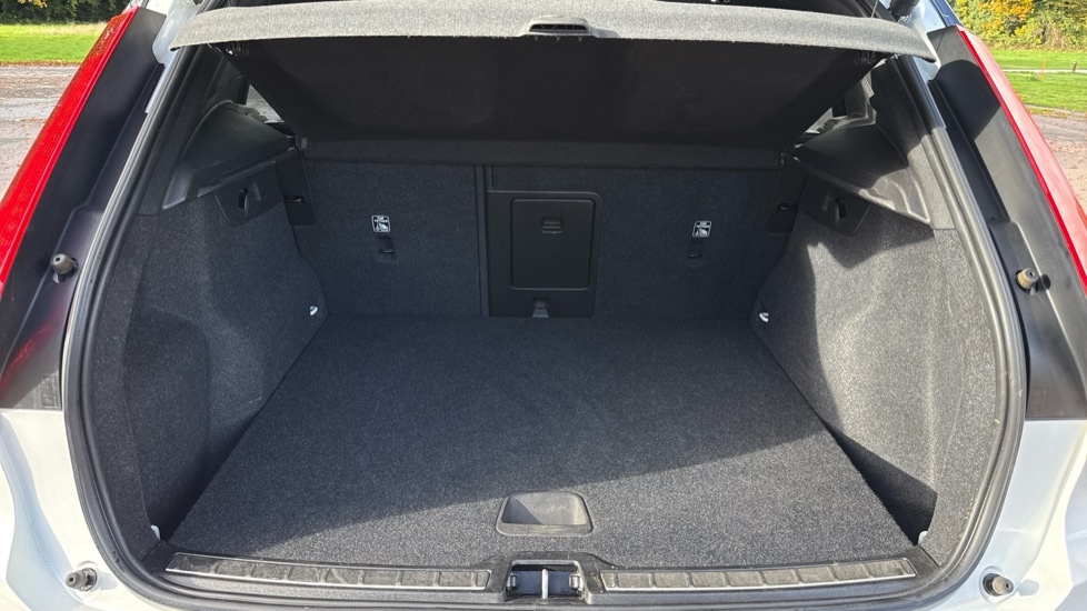 Used Volvo XC40 2019 for sale - 76390053: Photo 15