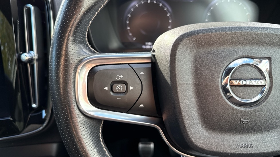 Used Volvo XC40 2019 for sale - 76390053: Photo 22