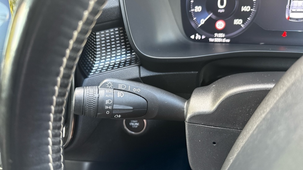 Used Volvo XC40 2019 for sale - 76390053: Photo 26