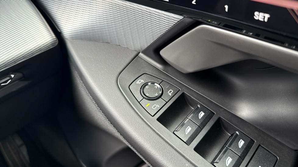 Used BMW 5 Series 2025 for sale - 76261585: Photo 32