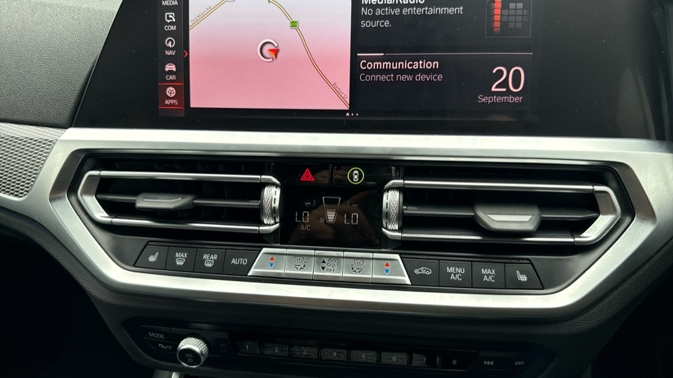 Used BMW 3 Series 2021 for sale - 76870773: Photo 31