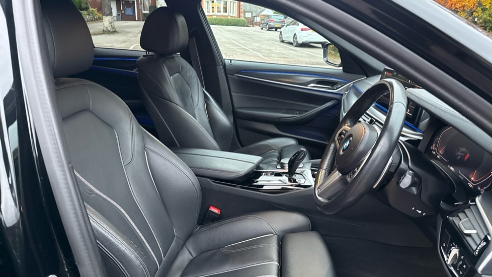 Used BMW 5 Series 2023 for sale - 76738323: Photo 11