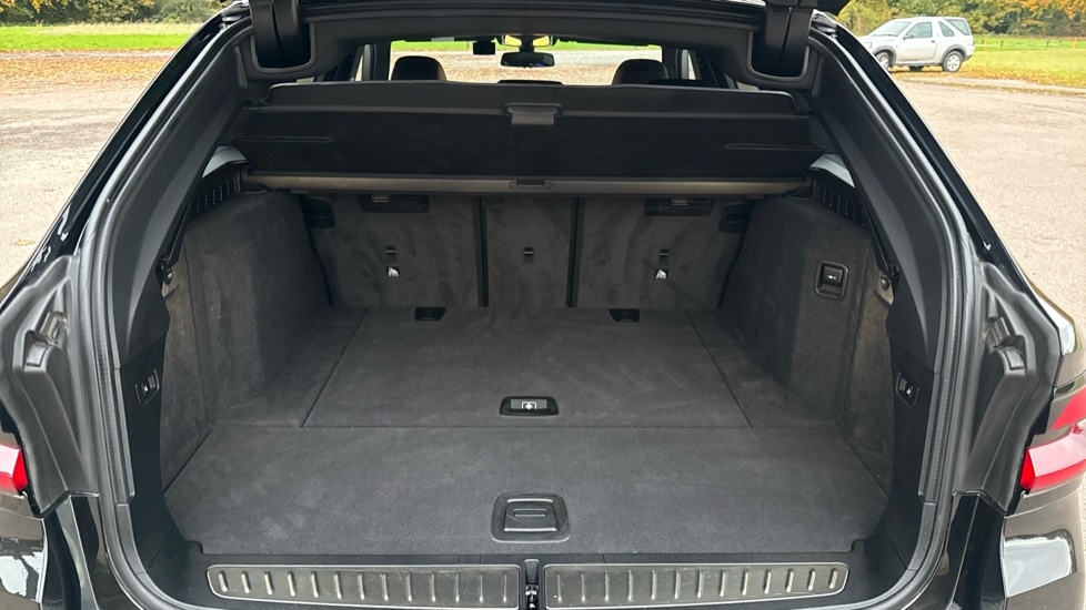 Used BMW 5 Series 2023 for sale - 76738323: Photo 13