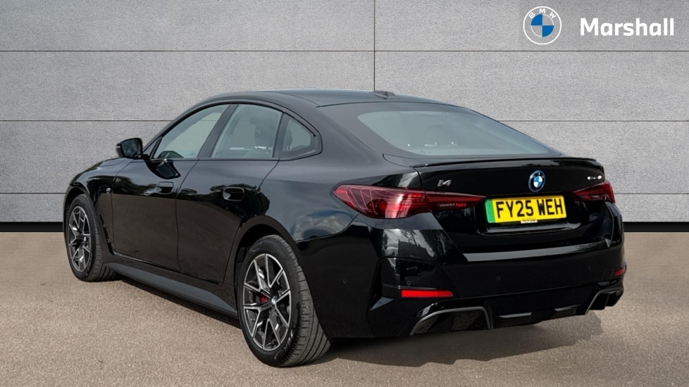 Used BMW i4 2025 for sale - 76871736: Photo 2