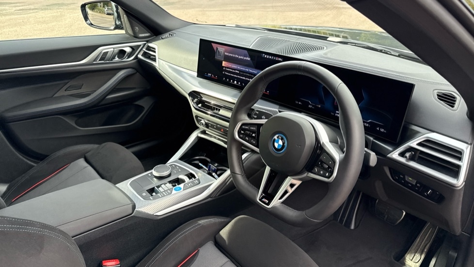 Used BMW i4 2025 for sale - 76871736: Photo 6