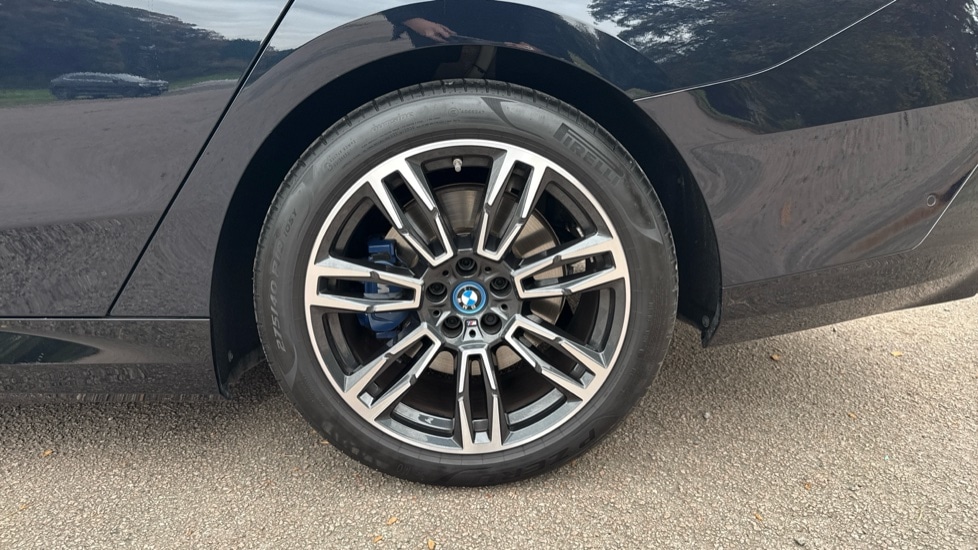 Used BMW 5 Series 2025 for sale - 76289896: Photo 26