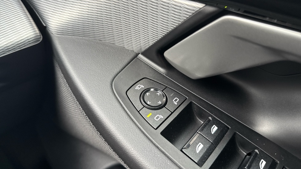 Used BMW 5 Series 2025 for sale - 76289896: Photo 32