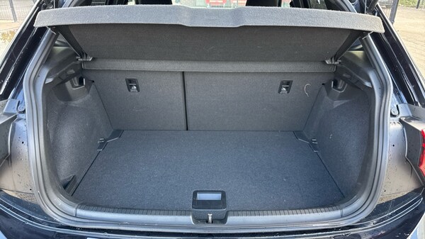 Used Volkswagen Polo 2024 for sale - 76074456: Photo 15