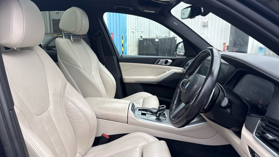 Used BMW X5 2021 for sale - 76112221: Photo 11