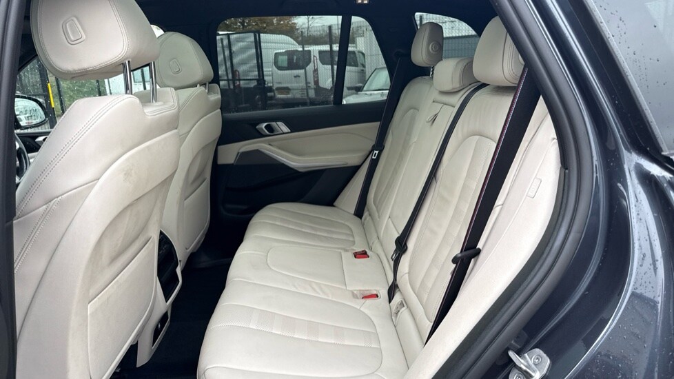 Used BMW X5 2021 for sale - 76112221: Photo 12