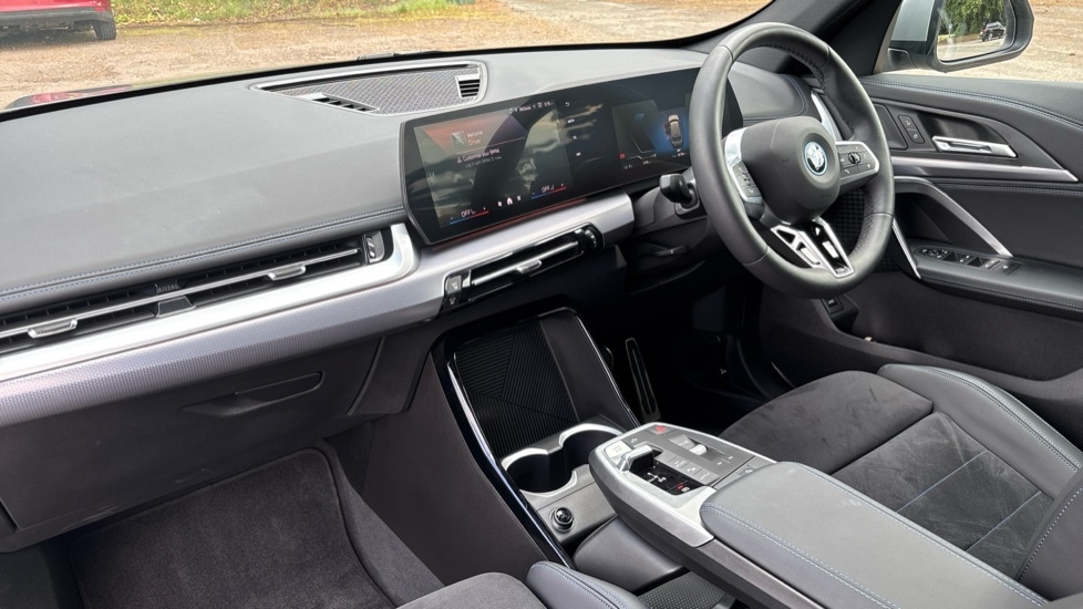 Used BMW iX1 2024 for sale - 76350944: Photo 7