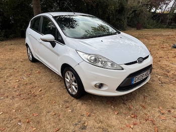 Used Ford Fiesta 2009 for sale - 79552330: Photo
