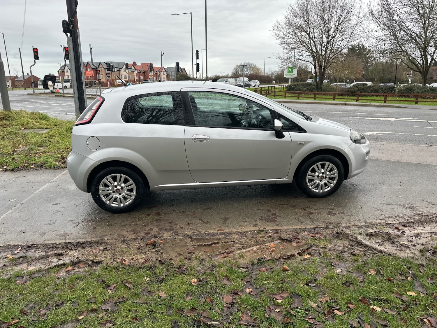 Used Fiat Punto 2013 for sale - 77342920: Photo 20