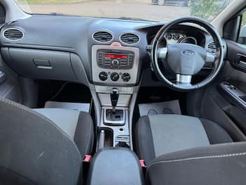 Used Ford Focus 2010 for sale - 79859444: Photo