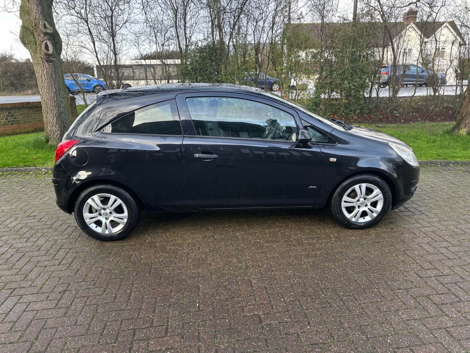 Used Vauxhall Corsa 2009 for sale - 77490420: Photo 8