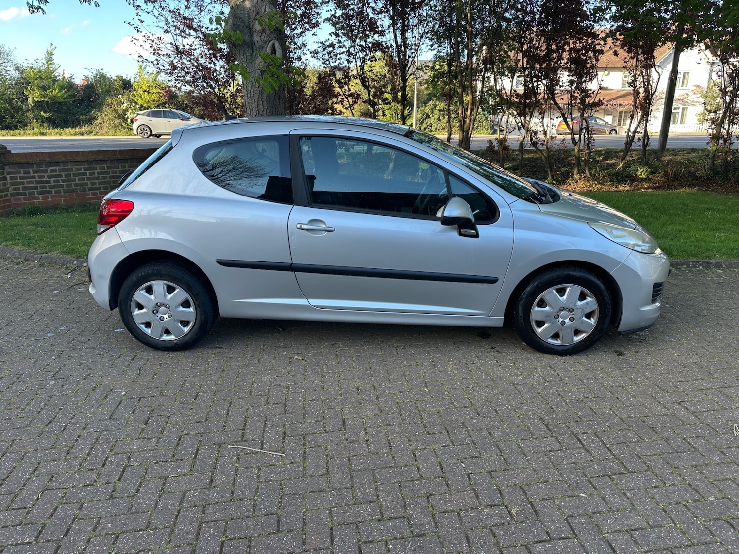 Used Peugeot 207 2009 for sale - 78213448: Photo 3