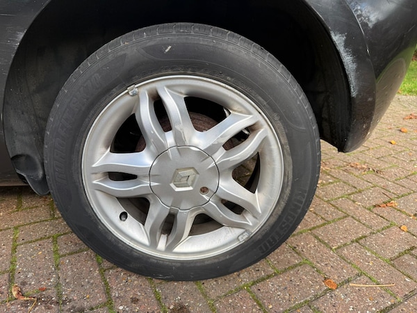 Used Renault Clio 2008 for sale - 76093836: Photo 10