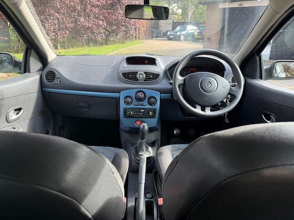 Used Renault Clio 2008 for sale - 76093836: Photo 20