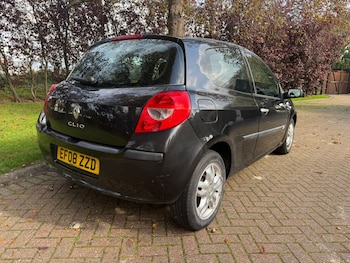 Used Renault Clio 2008 for sale - 76093836: Photo