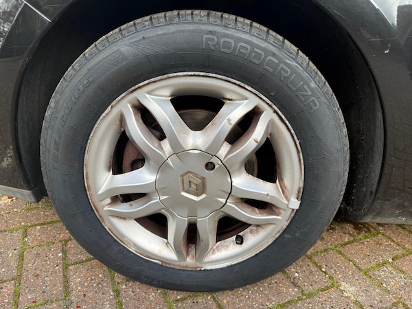 Used Renault Clio 2008 for sale - 76093836: Photo 9