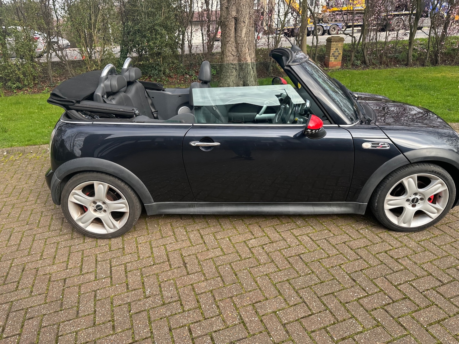 Used MINI Convertible 2008 for sale - 77423319: Photo 10