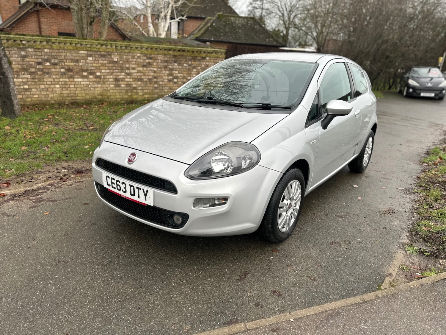 Used Fiat Punto 2013 for sale - 76877403: Photo 1